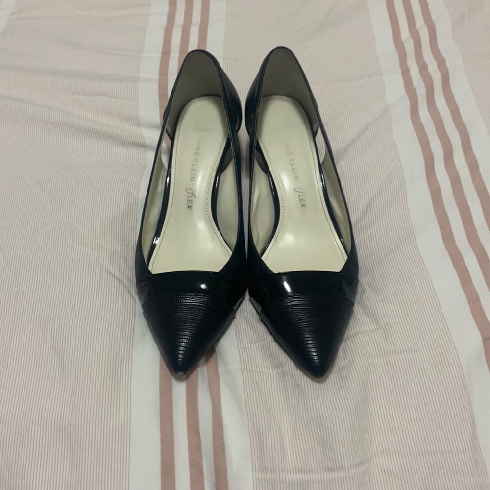 Woman’s dress shoes